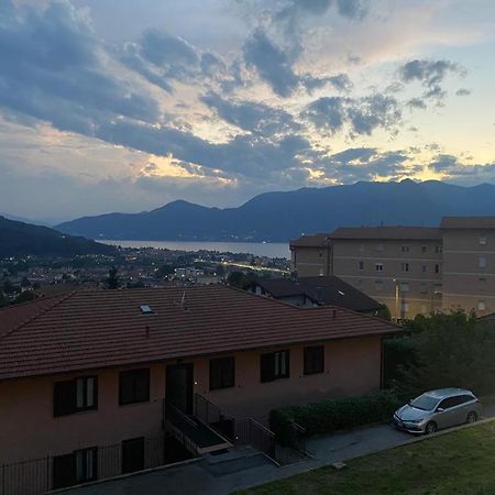 Hygge Holiday House Luino Buitenkant foto