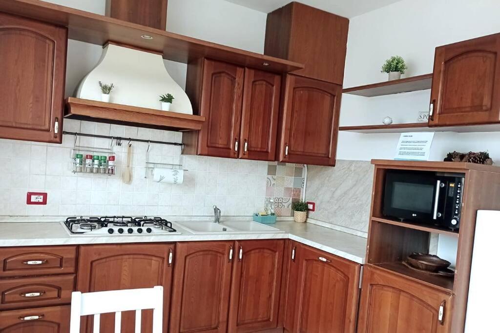 Hygge Holiday House Luino Buitenkant foto