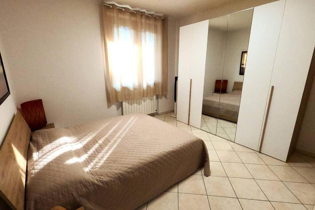 Hygge Holiday House Luino Buitenkant foto